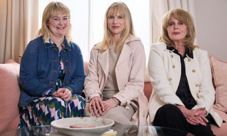 The Motherlode … (L to R) Anne (Philippa Dunne), Amanda (Lucy Punch) and Felicity (Joanna Lumley) in Amandaland.