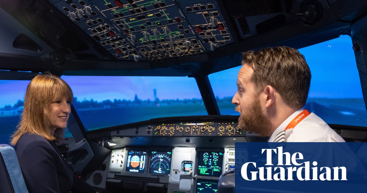 What swayed the decision for second Gatwick runway and what does it mean for Heathrow?