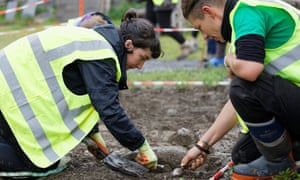 Participants at the dig.