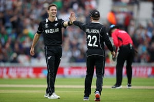 Henry and Williamson high five after dismissing Mortaza for one.
