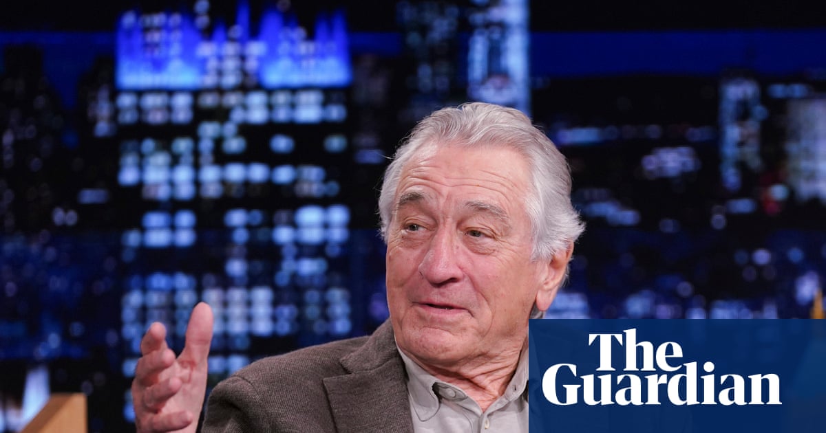 Robert De Niro urges Americans to ‘stand up and be counted’ in anti-Trump protests