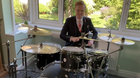 Weatherman Owain Wyn Evans drums to BBC News theme – video