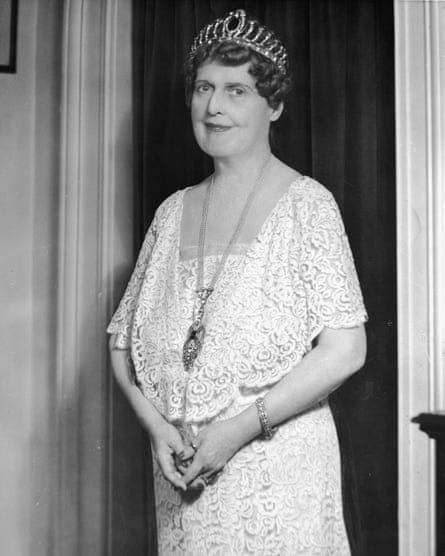 A portrait of American soprano Florence Foster Jenkins taken in the 1920s.