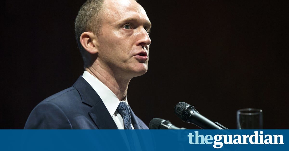 Ex-Trump adviser says FBI interviewed him about Russia investigation