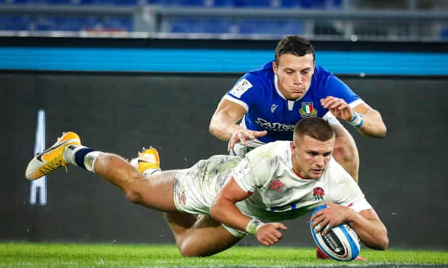 Henry Slade scores a try against Italy in the Six Nations in October and is likely to be a key figure for England in the Autumn Nations Cup.