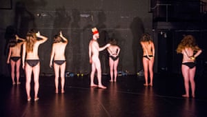Meta, directed by Sean Gandini, had a cast of jugglers and dancers