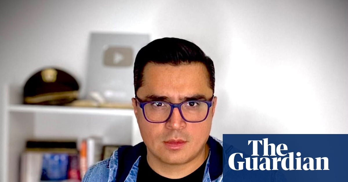 Activist forced out of US after criticising Trump-aligned Colombian politician