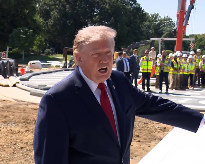 Trump talks about grass as he shows off White House renovations – video