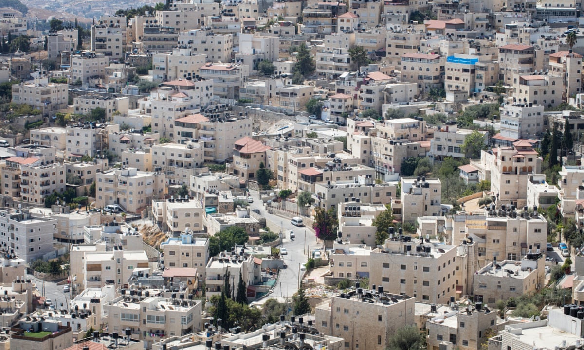 Israel Eases Path to Citizenship for 20,000 East Jerusalem Palestinians