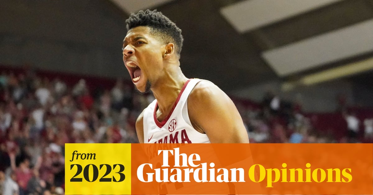 amp.theguardian.com