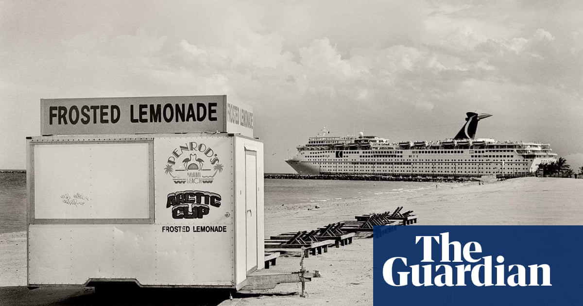 Miami Beach In The Early 90s In Pictures Us News The