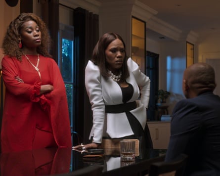 Kwanele Mthethewa as Matipa, Gugu Gumede as Joyce Gomora.