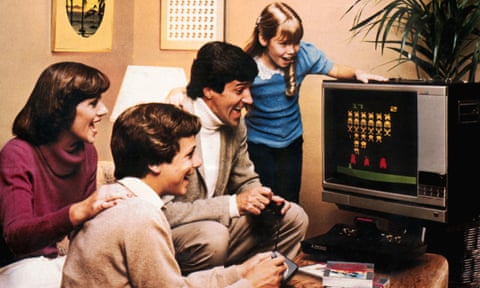 A family plays the Atari 2600 Video Computer System in 1978.