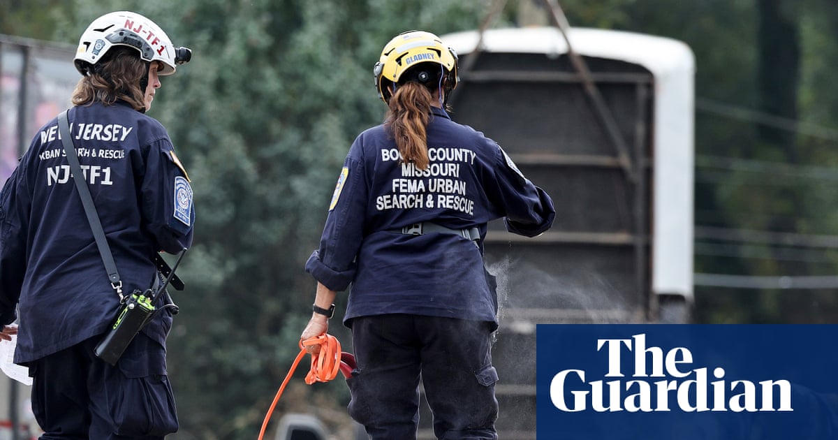 Markwayne Mullin, preparing to manage climate disasters by squinting at a hurricane map and voting against it.