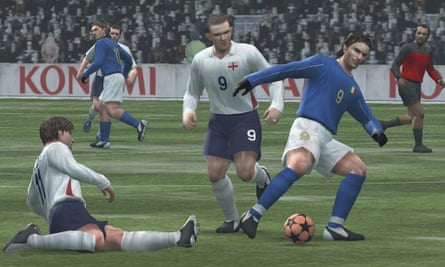 Ultra-precise controls made gameplay a series of chess-style tactical decisions … Wayne Rooney in Pro Evolution 5.