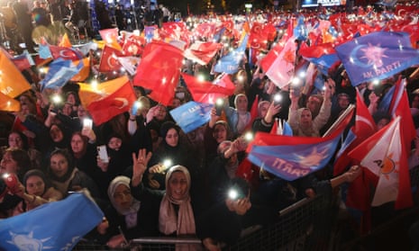 Supporters of the AKP and Turkish president Recep Tayyip Erdoğan in Ankara, Turkey, 15 May 2023