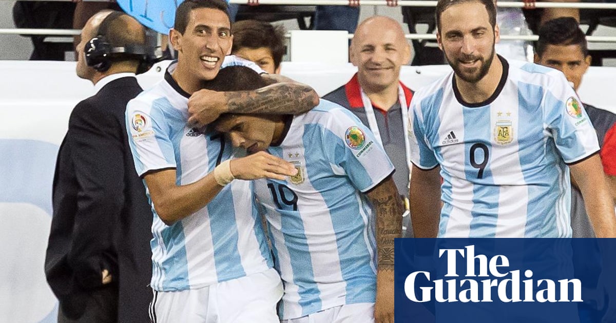 Argentina Top Chile In Rematch Of Last Year S Copa America Final Copa America 16 The Guardian Argentina Top Chile In Rematch Of Last Year S Copa America Final Copa America 16 The Guardian