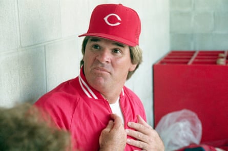 Pete Rose, then manager of the Cincinnati Reds, reacts to a reporter’s question while under scrutiny by the baseball commissioner’s office for gambling during spring training in March 1989.