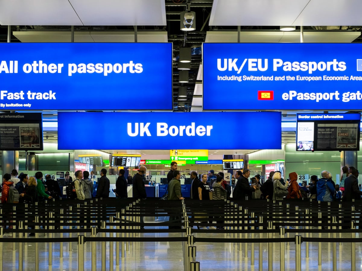 Heathrow Boss Demands Americans Be Allowed To Use E Gates Business The Guardian