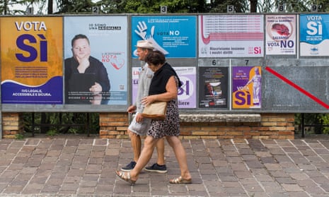 Ccampaign posters in San Marino ahead of the republic’s 26 September referendum on the legalisation of abortion.