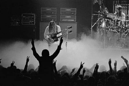 Alex Lifeson and Neil Peart play at the Odeon in Birmingham in 1978.