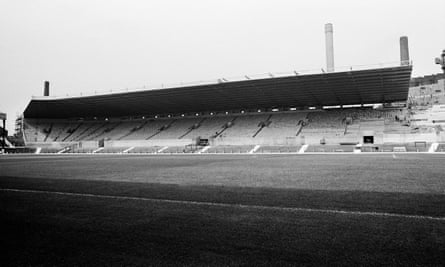 The new cantilever stand under construction in August 1965.