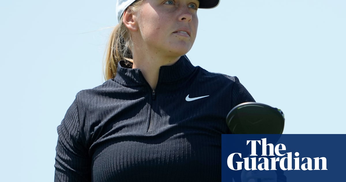 Maja Stark leads chaotic US Women's Open as contenders falter