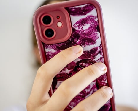 Doctors don't know what to do about wellness influencers but we dismiss them at our peril | Ranjana Srivastava | The Guardian Doctors don't know what to do about wellness influencers but we dismiss them at our peril | Ranjana Srivastava | The Guardian