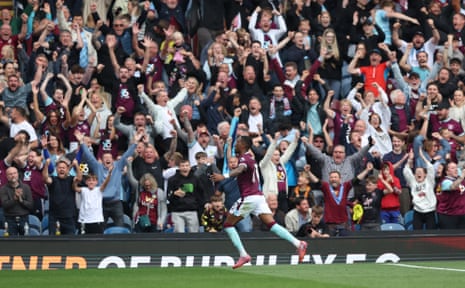 Burnley's Jaidon Anthony celebrates scoring their second goal.
