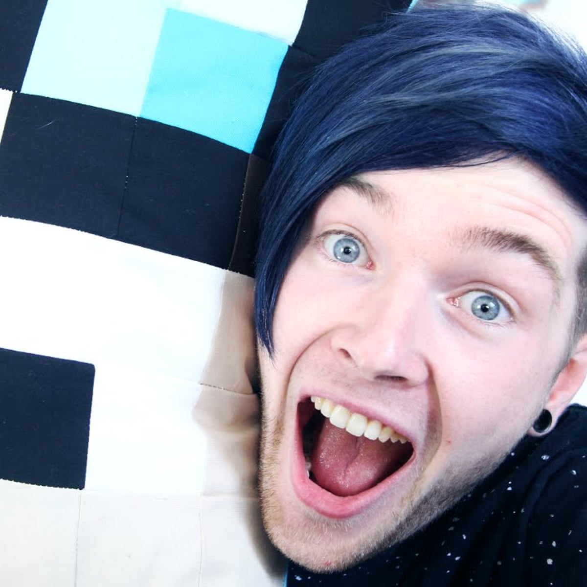 Minecraft Books Panto And Pugs Youtube Star Dantdm Opens Up