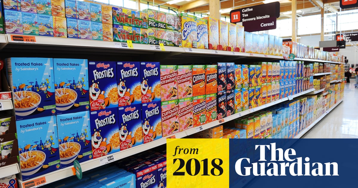 UK urged to make 'traffic light' food labelling mandatory | Society | The Guardian