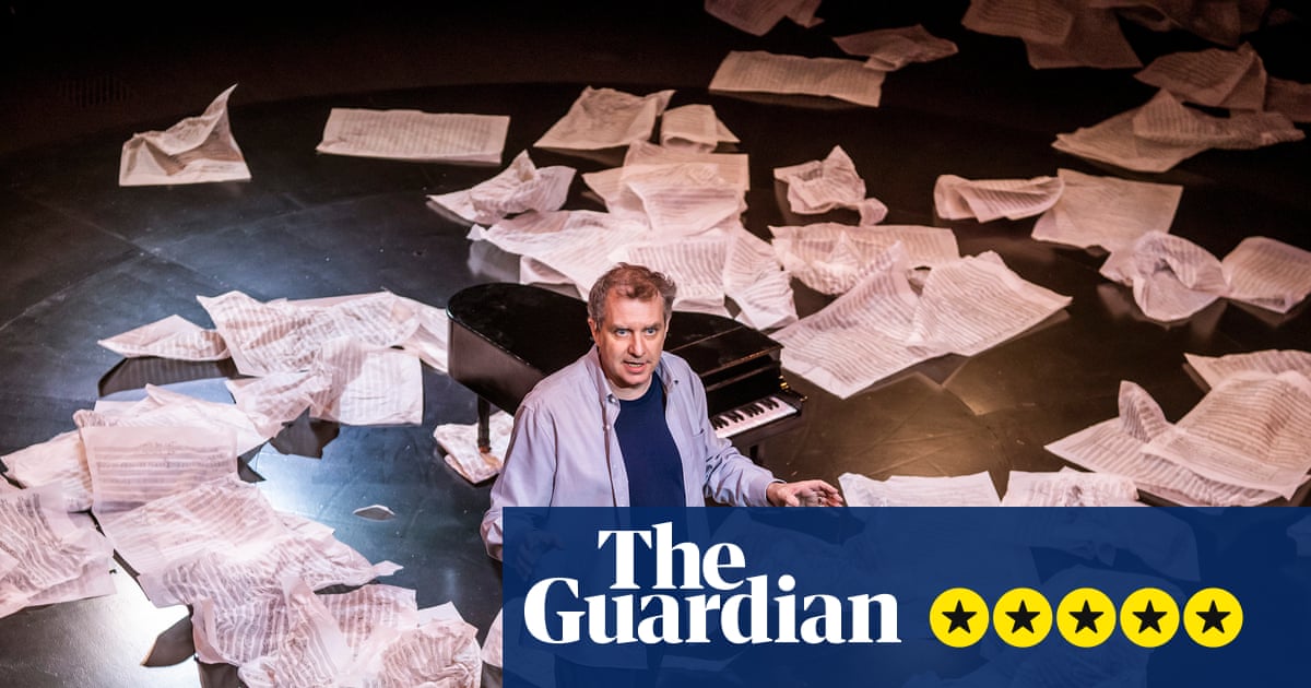Tao of Glass review – stage magic as McDermott meditates on the minimalist master | Stage Tao of Glass review – stage magic as McDermott meditates on the minimalist master | Stage