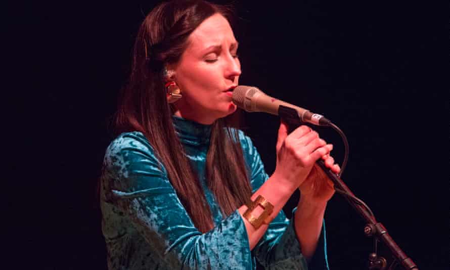 Gaelic singer Julie Fowlis is an artist-in-focus at Voices Unwrapped.