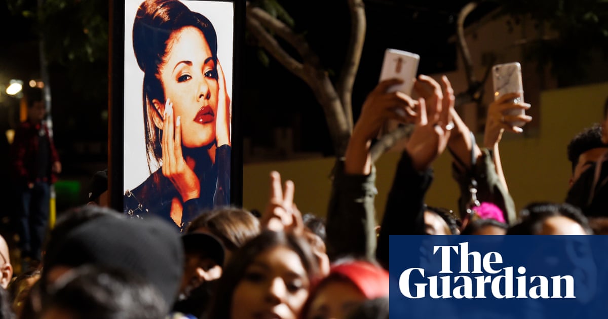 Woman convicted of killing ‘Queen of Tejano’ Selena in 1995 denied parole