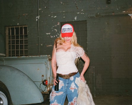 Woman with trucker hat