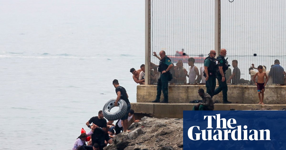 Thousands of migrants enter tiny Spanish enclave of Ceuta from Morocco