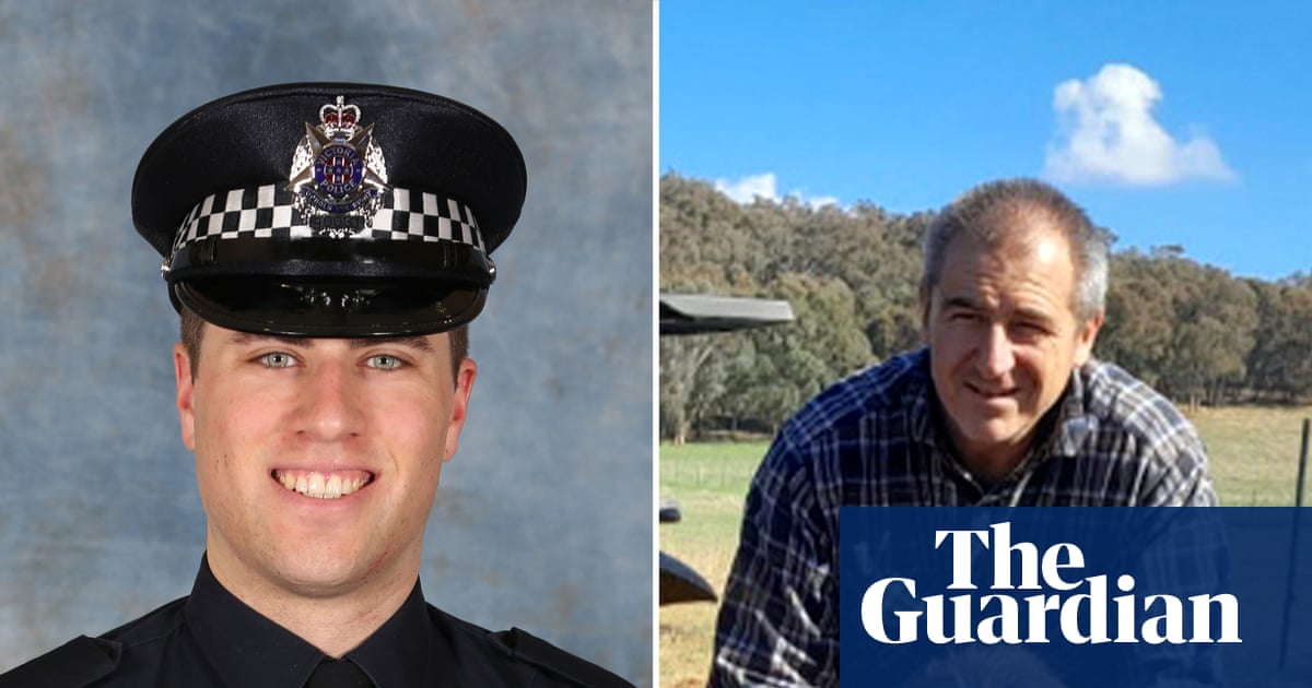 Porepunkah shooting: slain police officers named as manhunt for alleged killer continues