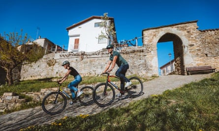 Ebikes at Monteu Roero