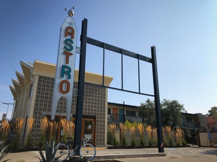 Exterior of motel Astro, San Jose, California