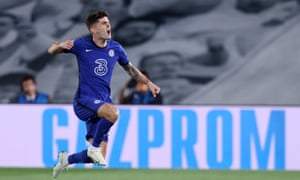 Christian Pulisic celebrates his goal.