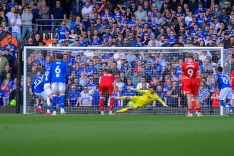 Jack Clarke of Ipswich Town scores the team's second goal to make score 2-2.