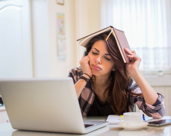 Want to go to a UK university? Don’t ask me to help you write your personal statement  | Zoe Williams