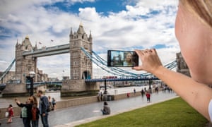 The ‘bothie’ Dual Sight function on the new Nokia 8.