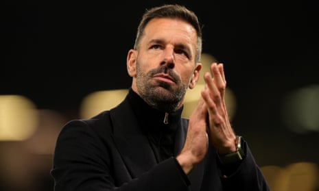 Ruud van Nistelrooy set to succeed Steve Cooper as Leicester manager |  Leicester City | The Guardian
