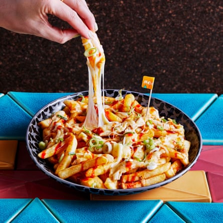 A dish of Nando’s loaded fries