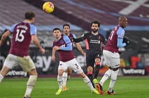 West ham united - liverpool: premier lig - canlı! 2 mohamed salah açıcıda kıvrılıyor.