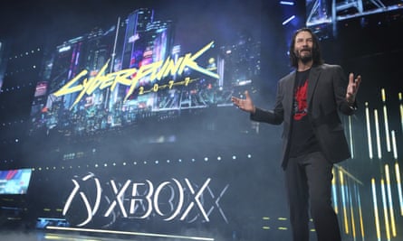Keanu Reeves, who appears in Cyberpunk 2077, unveils the game’s release date in 2019.