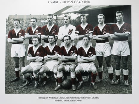 Terry Medwin (front left) with the Wales national team in 1958.