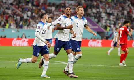 Inglaterra - Irán: England hit six past Iran as Saka scores twice - Mundial