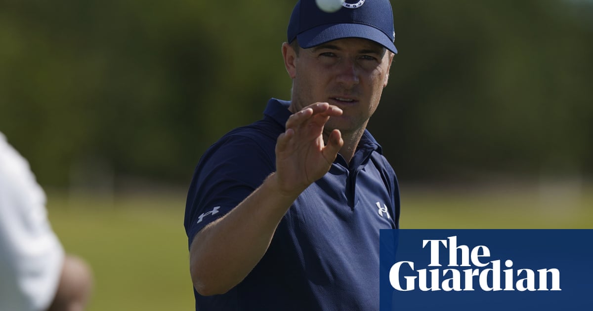 Jordan Spieth and Henrik Stenson see funny side after playing from wrong tee